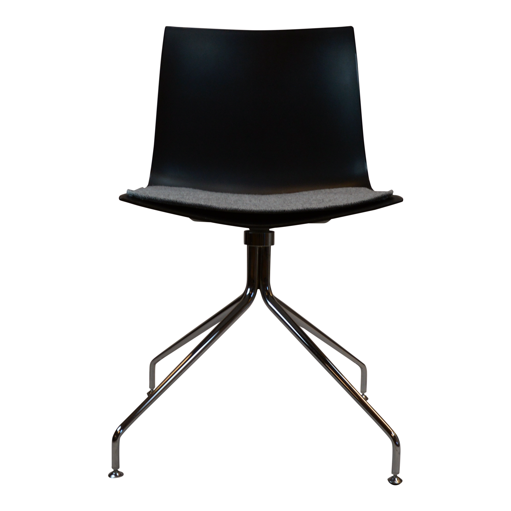 Seat cushion in Luxury Leather for the Arper Catifa 53 chair