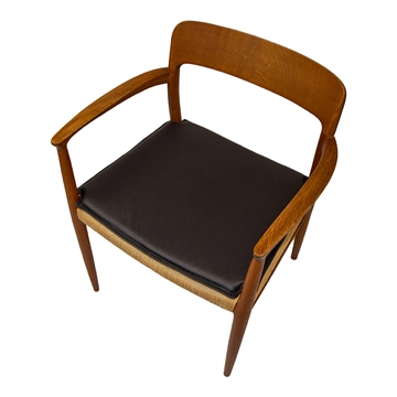 Seat cushion in Basic Select Leather for J.L. Møller Model ...
